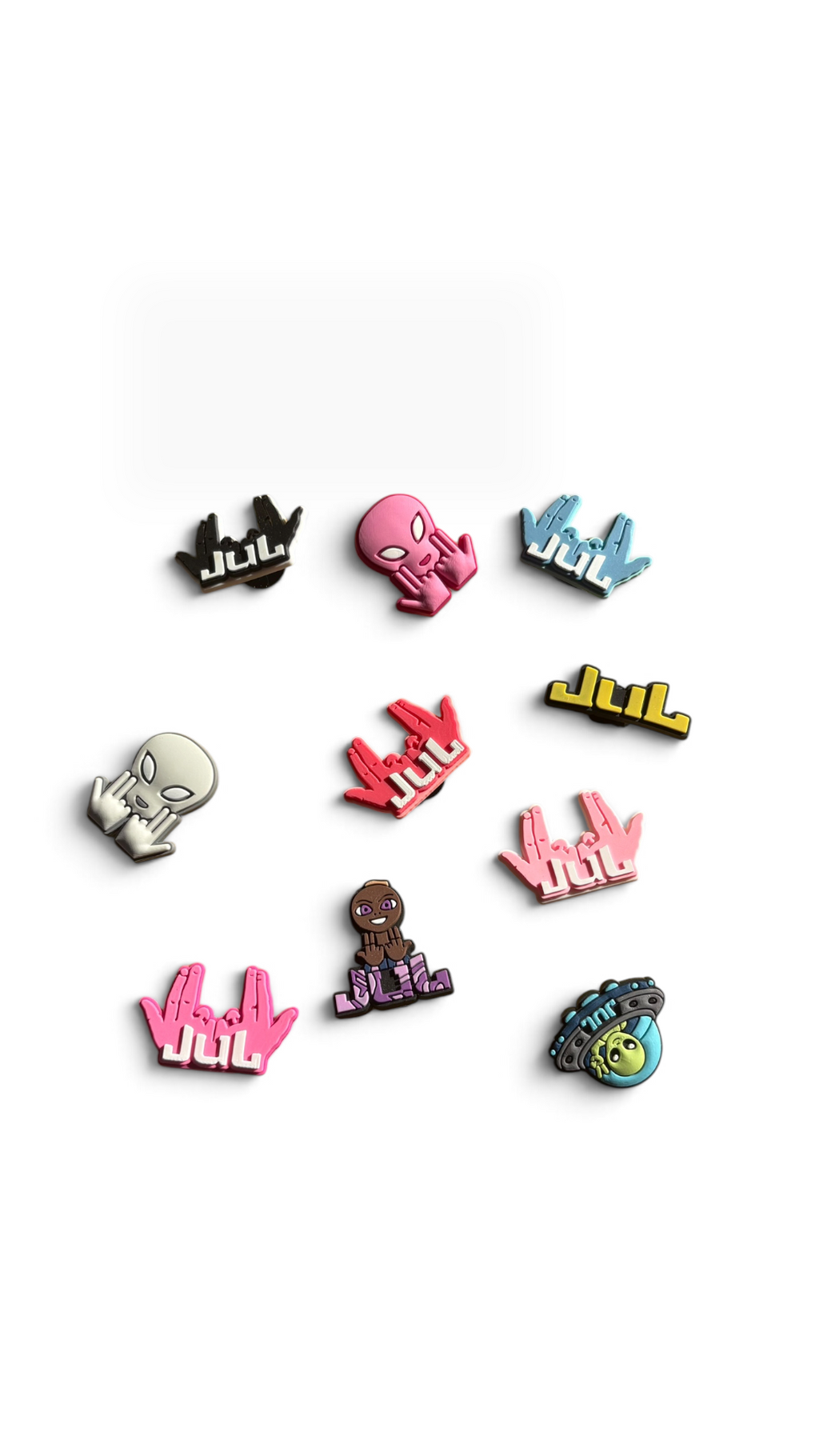 Pin’s pvc JUL