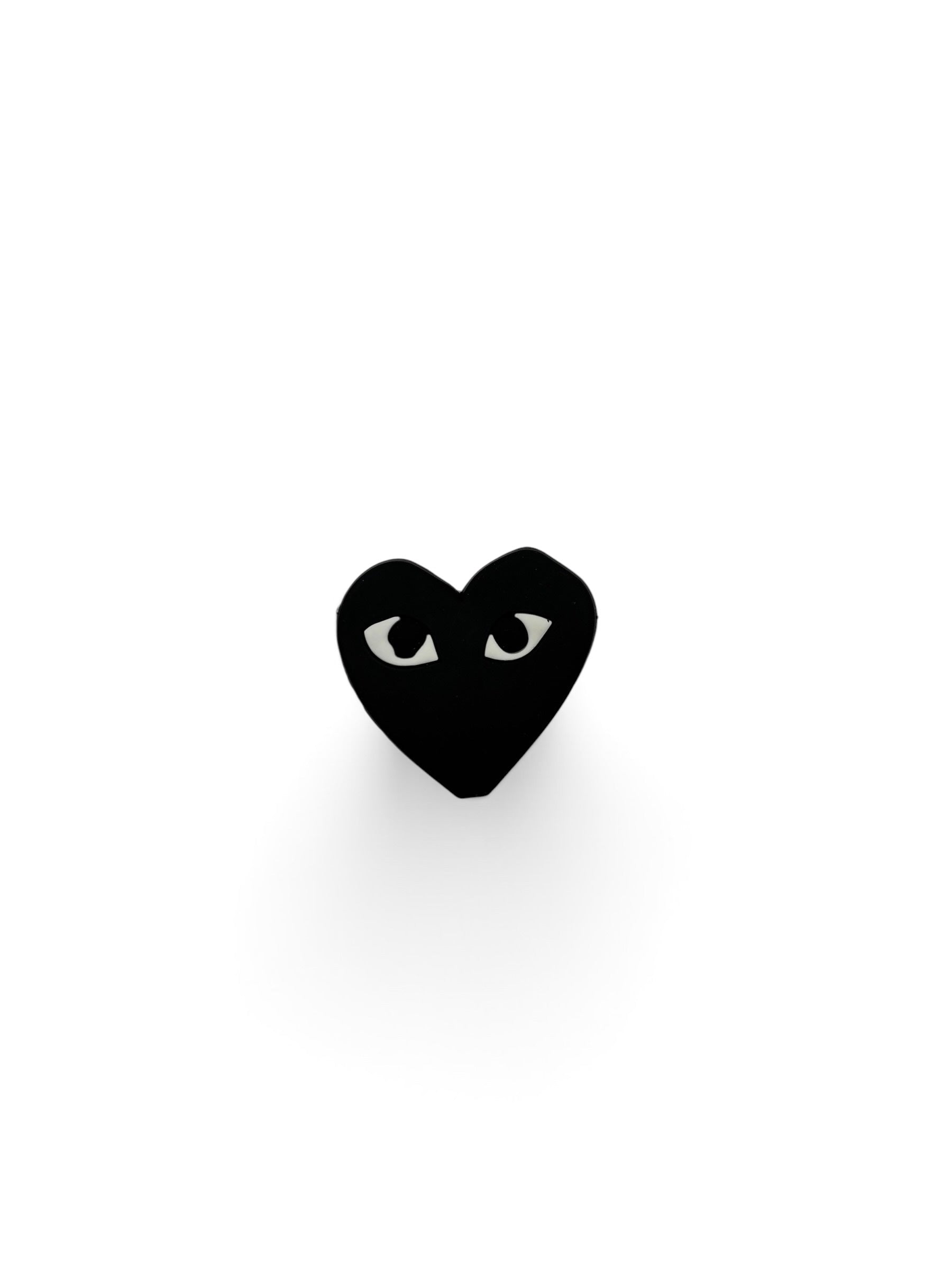Pin’s pvc Comme Des Garçons